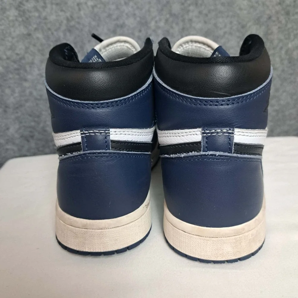 Jordan Kids High-Top Sneakers in Navy, White, Black
